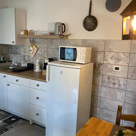 La Stanza Dei Castagni *